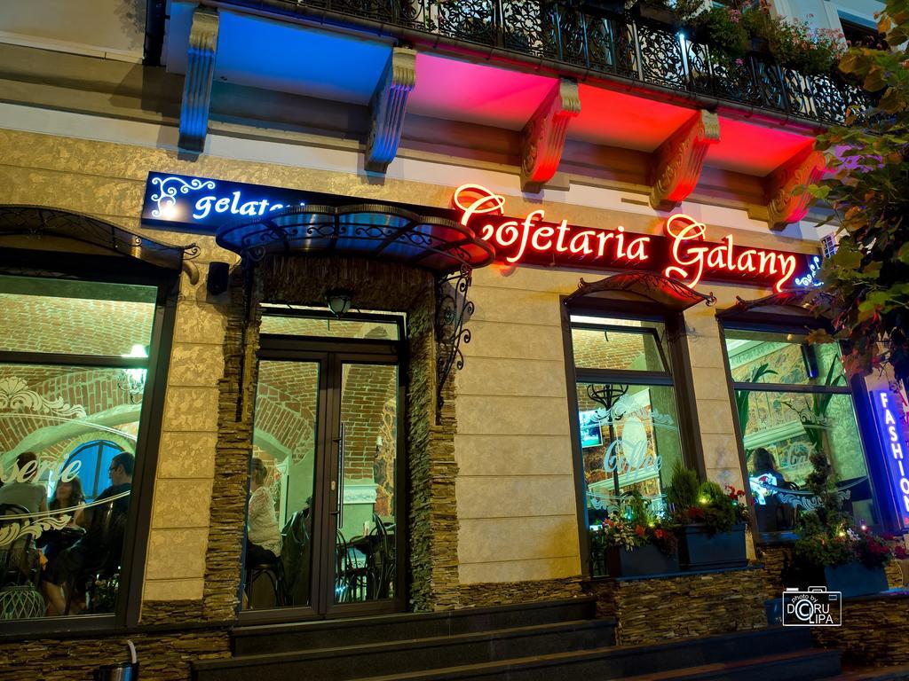 Hotel Galany Rădăuţi Exterior foto